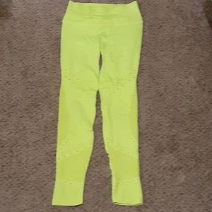 Victoria sport leggings size small